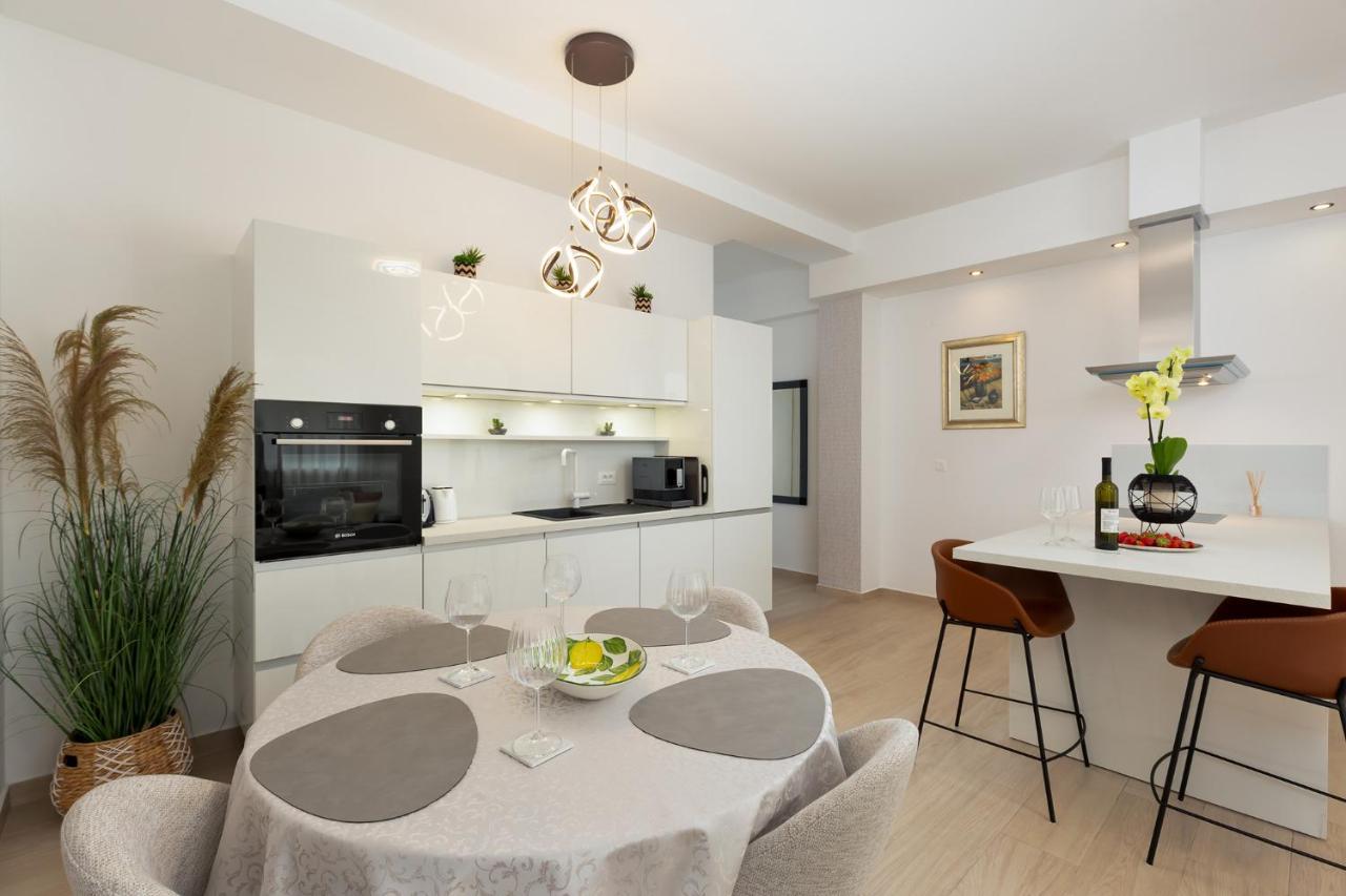 Stylish Apartment Mediterraneo Poreč Exterior foto