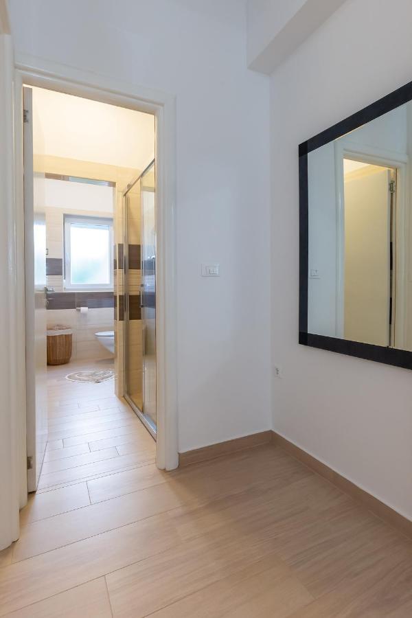 Stylish Apartment Mediterraneo Poreč Exterior foto